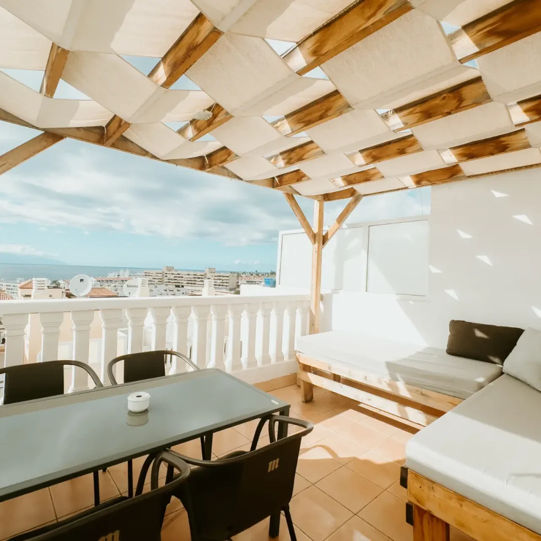 7. Golden Apartment Callao Salvaje